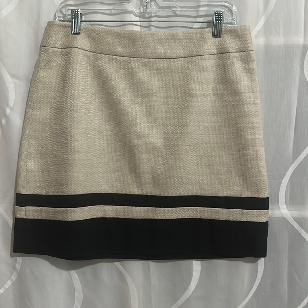 Loft Beige & Black Mini Skirt, Size 8